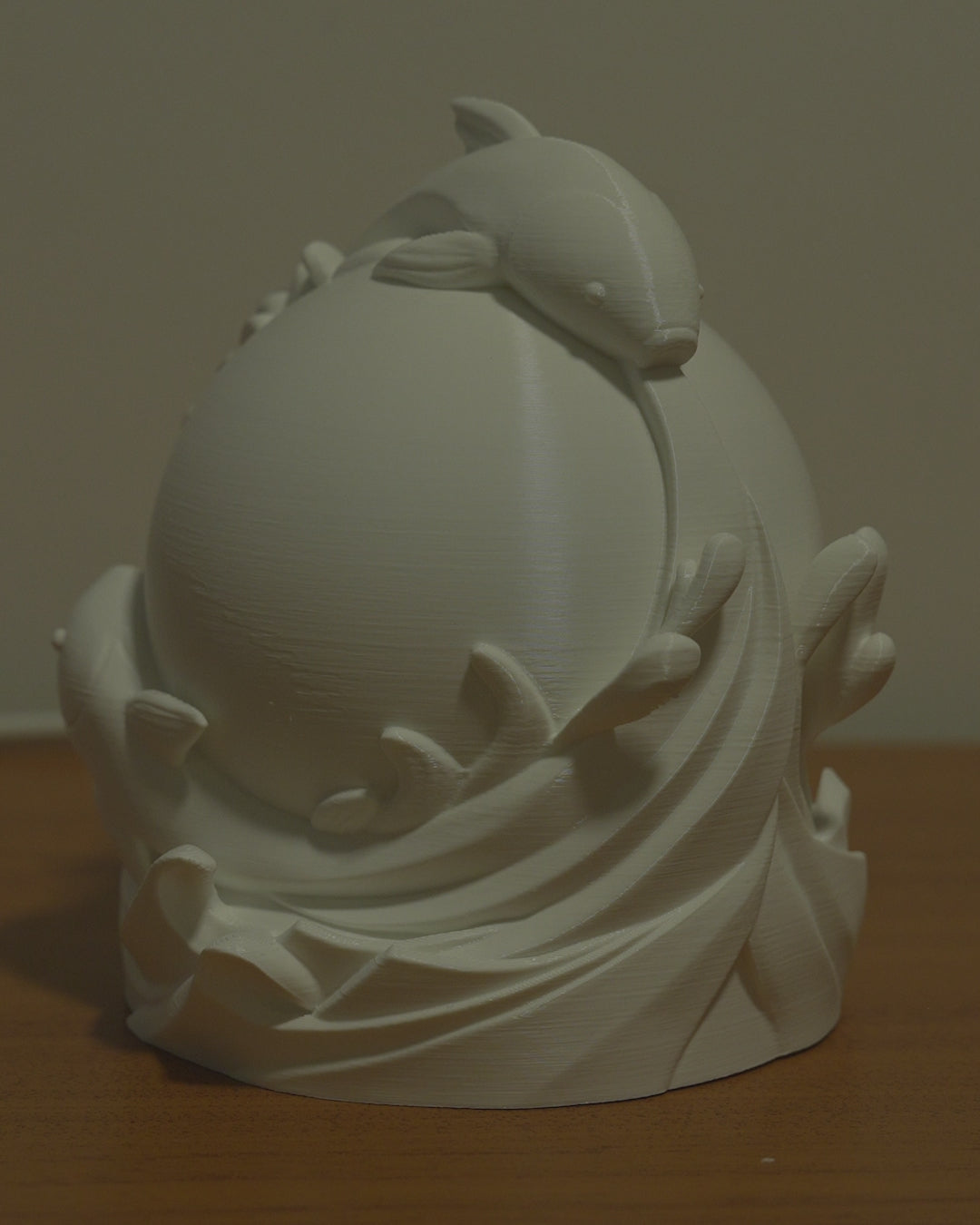 Twin Fish Glow Orb Table Lamp